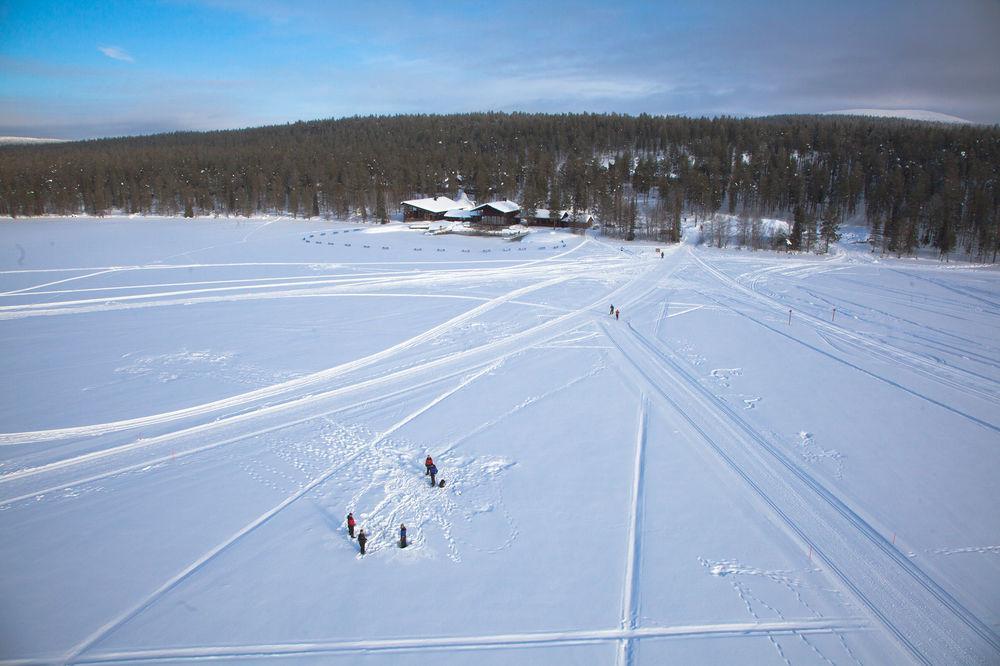 Hotel Jeris Muonio Buitenkant foto